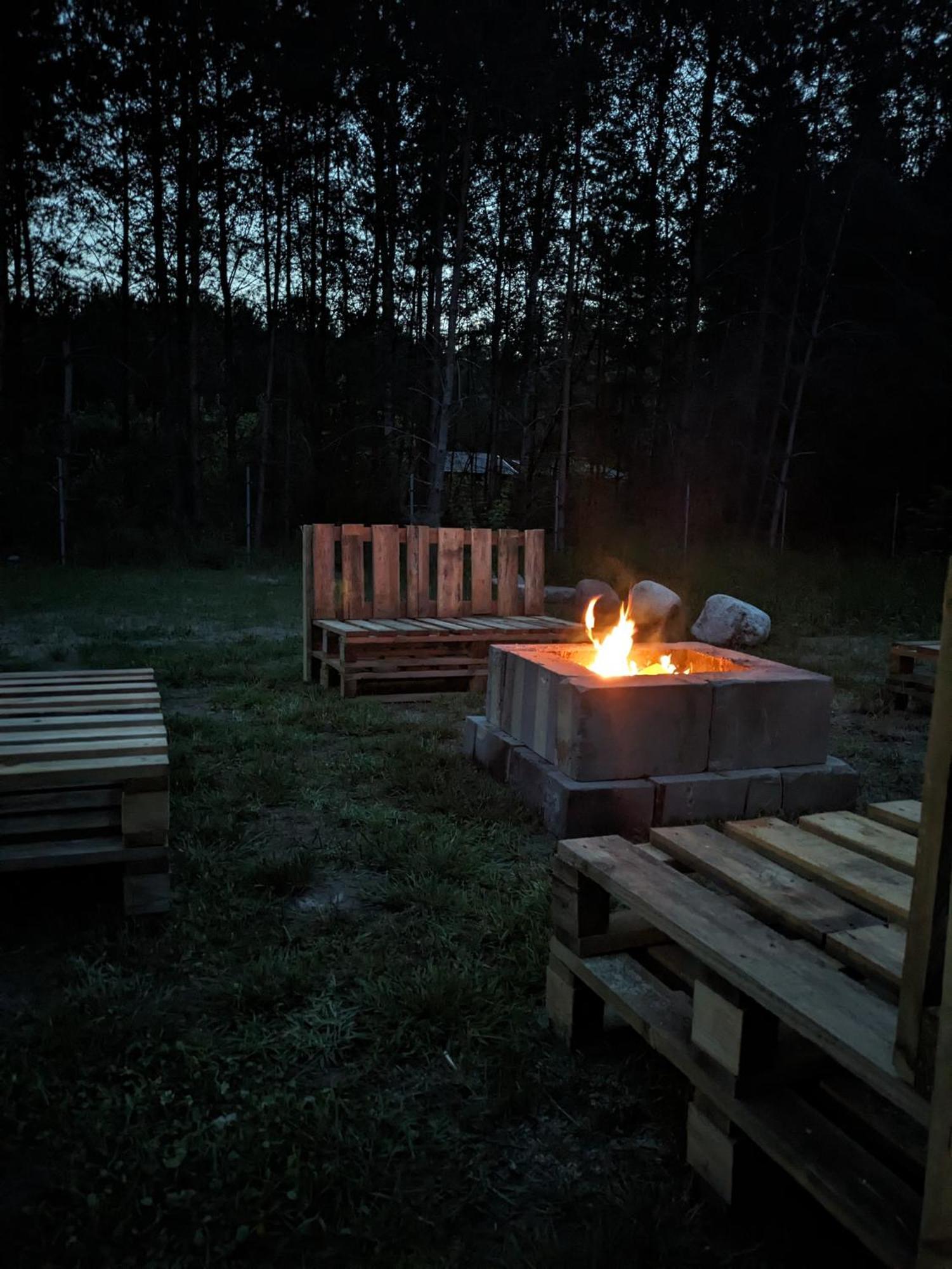 Borowedomki Holiday home Tlen