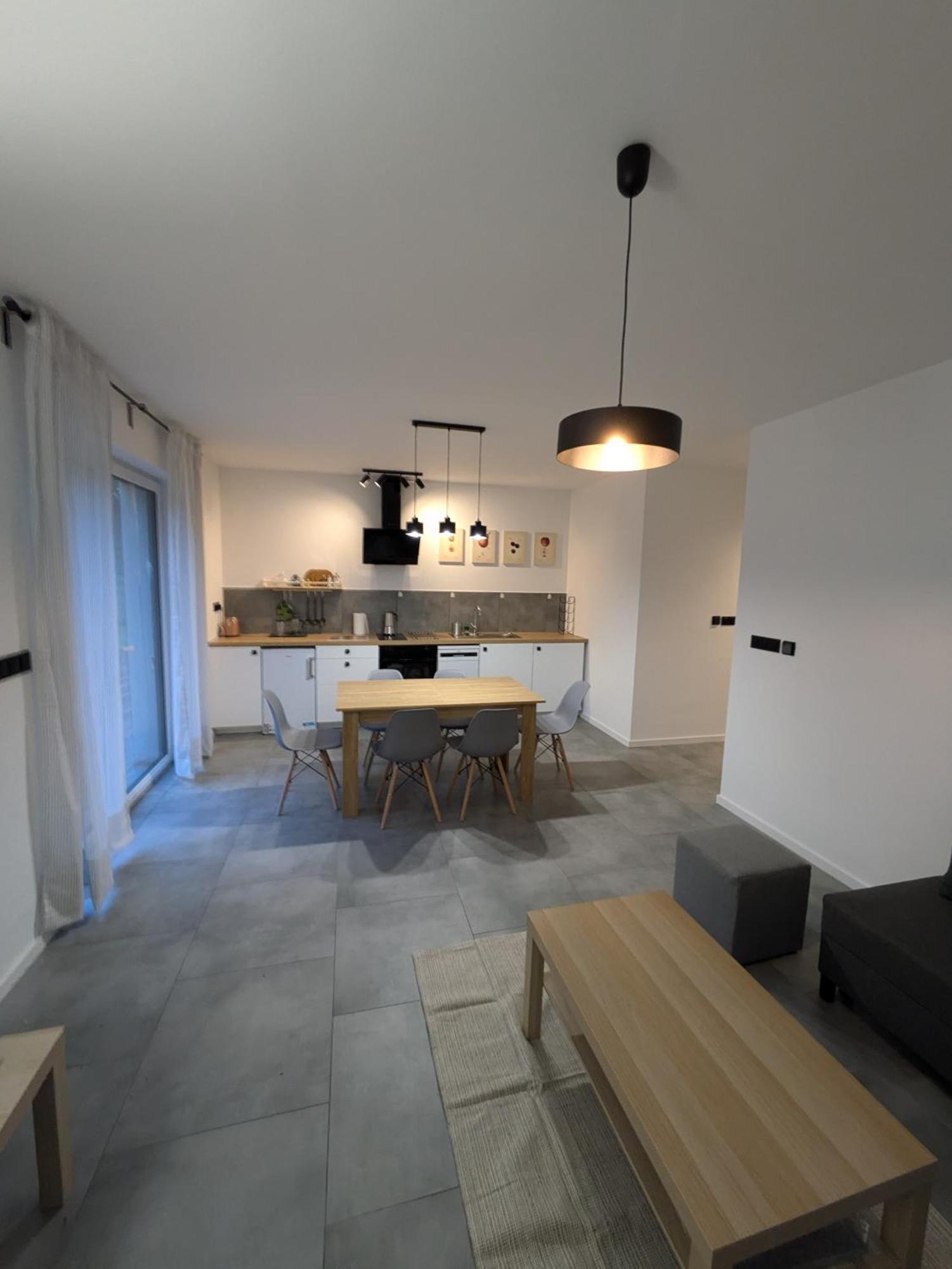 Borowedomki Holiday home Tlen